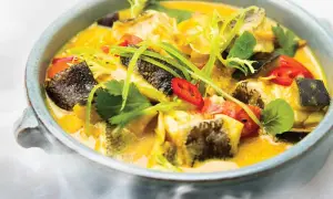 Jak wykorzystać żółtą pastę curry w pysznych potrawach?