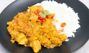 Jak zrobić kurczaka w curry – prosty przepis na pyszne danie