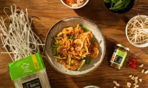 Jak smakuje pad thai? Odkryj niezwykłe połączenie smaków tej potrawy