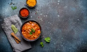 Gdzie kupić żółtą pastę curry? Sprawdzone sklepy online i oferty