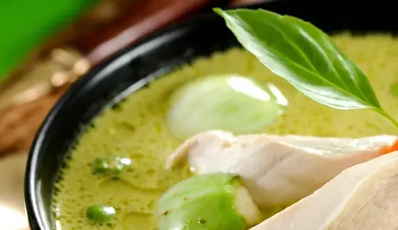 Najłagodniejsze curry – które wybrać, aby uniknąć ostrości?