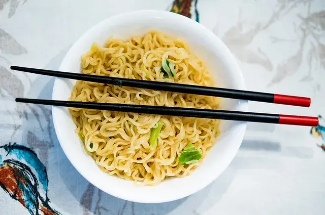 Jaki ramen na pierwszy raz? Odkryj najlepsze smaki dla początkujących