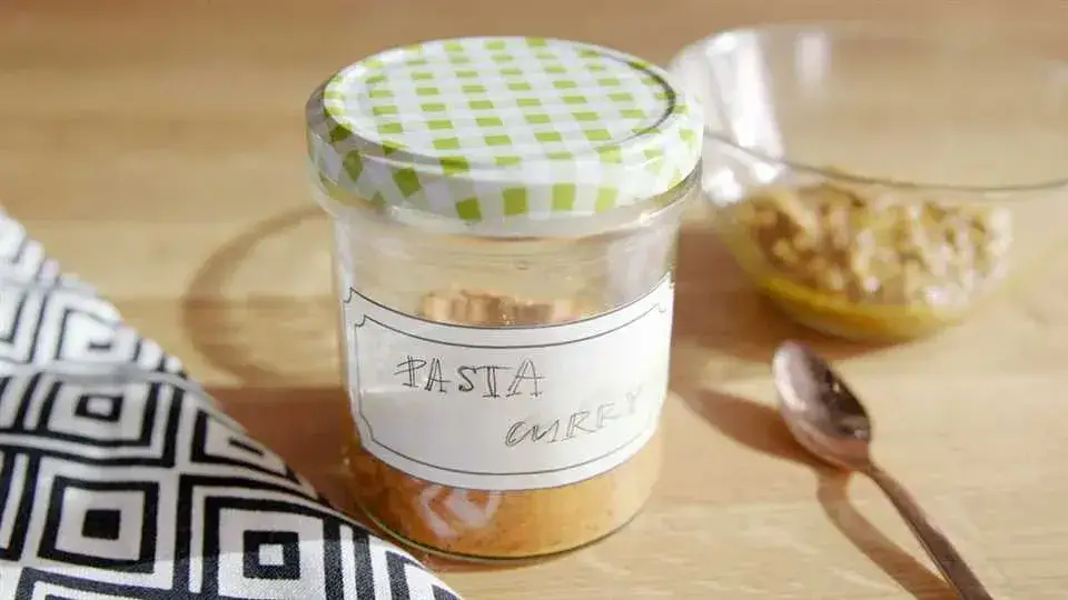 Zdjęcie Jak zrobić pastę curry - proste przepisy na różne smaki i składniki