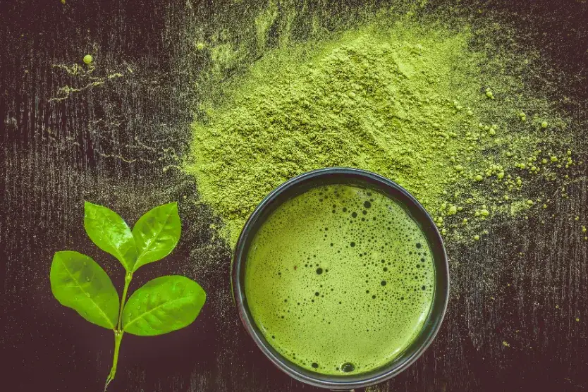 Zdjęcie Matcha latte co to? Odkryj smak i zdrowotne korzyści napoju